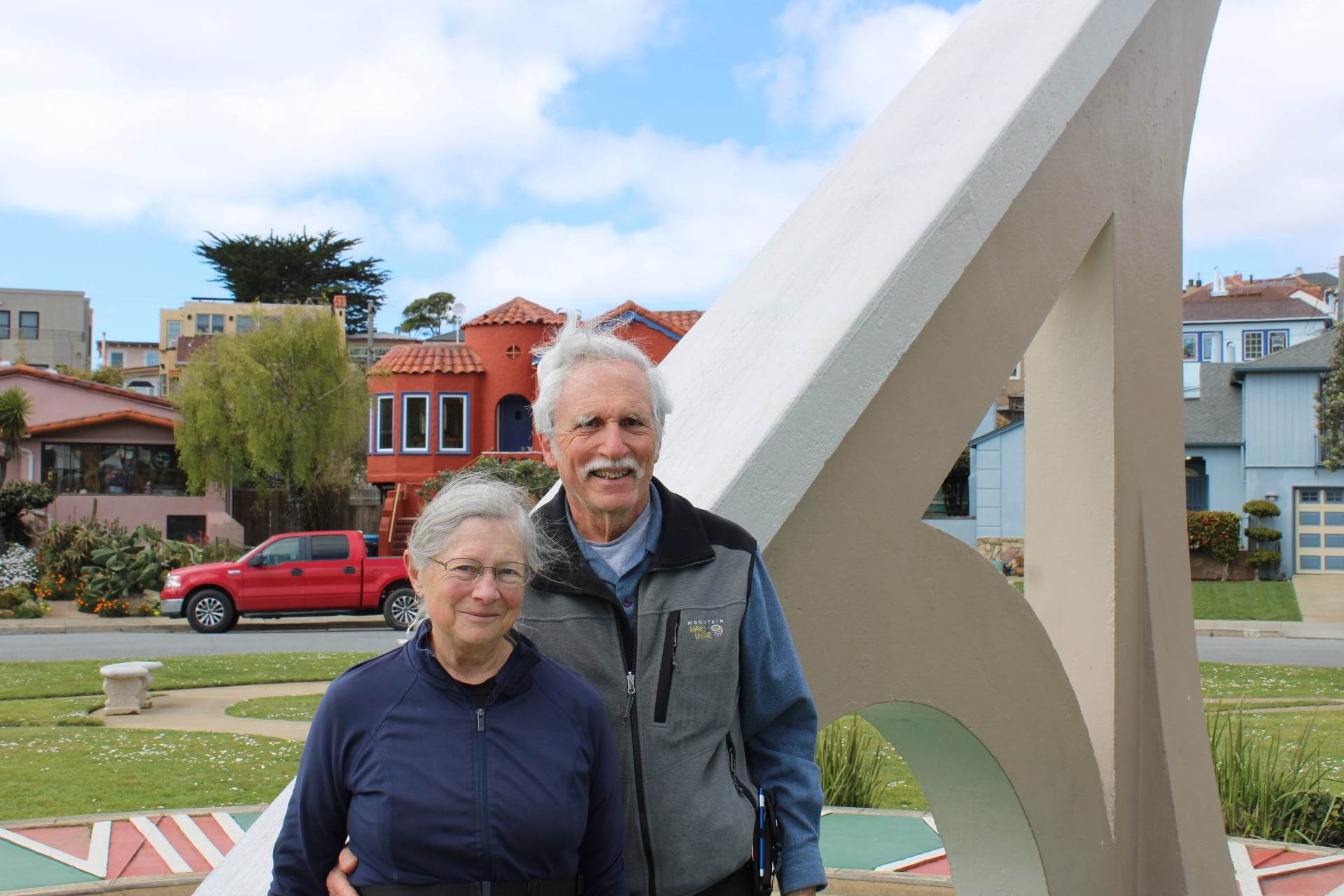 How To Tell Time By Ingleside’s Giant Sundial