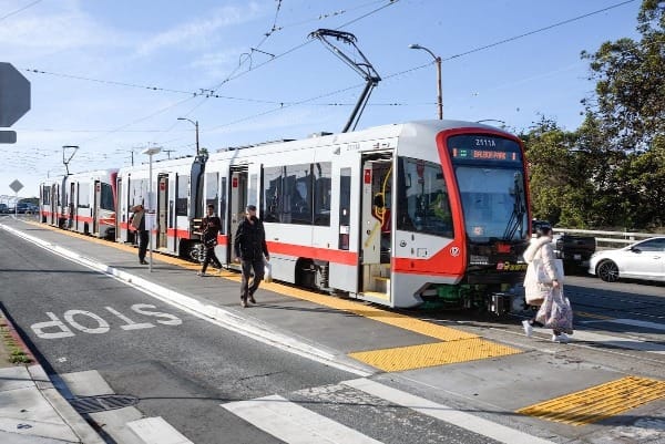 Streetcar passengers exiting.